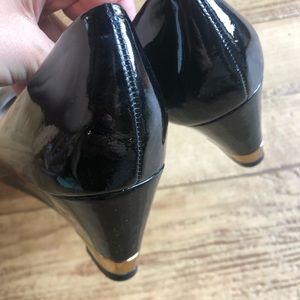 EUC Tory Burch Wedge Heels